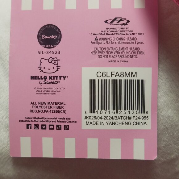 Hello Kitty Plush Backpack - Picture 9 of 9